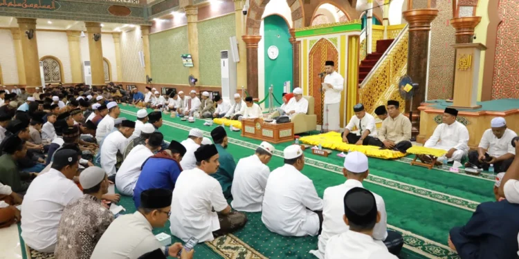 Pemkab Aceh Barat Gelar Zikir Akbar Rateeb Seuribe Bersama Abuya Amran Wali Al-Khalidy