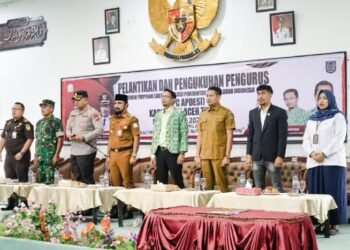 Al- Farlaky Kukuhkan Pengurus DPC APDESI Aceh Timur 2026-2031