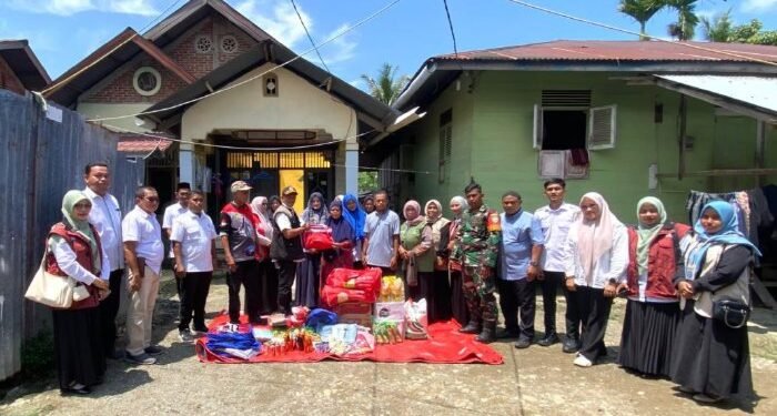 Dinsos Salurkan Bantuan Masa Panik untuk Korban Angin Kencang di Montasik
