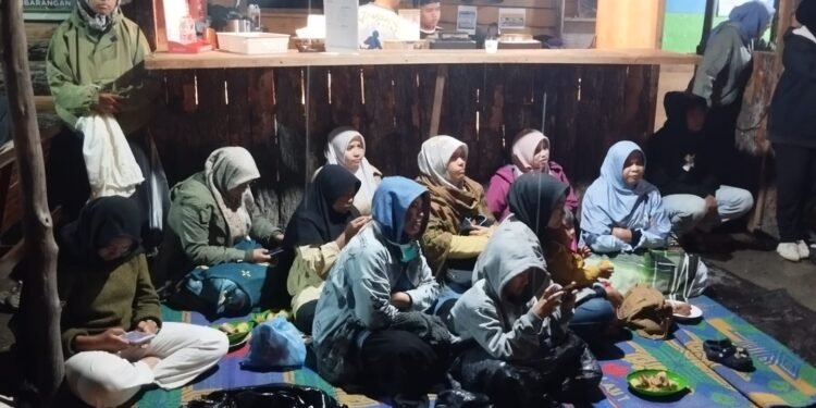 Pemutaran Film “Pesta Babi” di Temas River Park Berlangsung Khidmat, Bahas Krisis Lingkungan dan Papua
