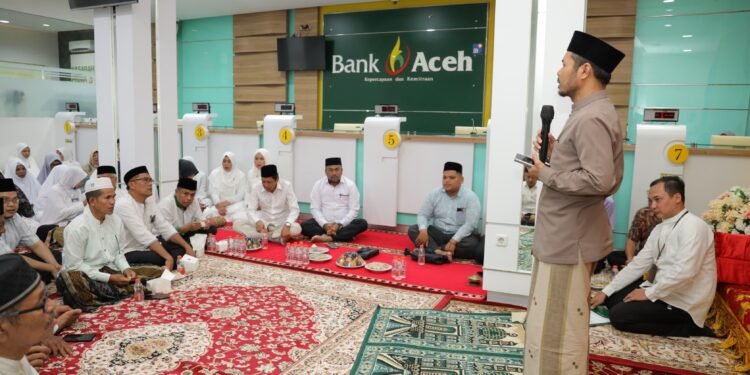 Bank Aceh Perkuat Peran Strategis, Gelar Peusijuk dan Lepas 1.624 Jamaah Calon Haji 2026