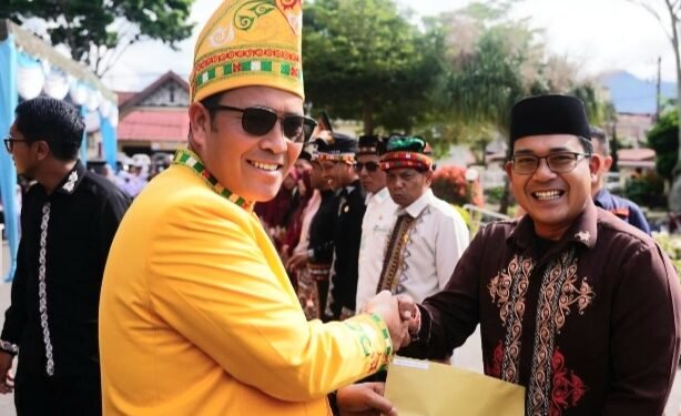 Puncak Hardiknas 2026, SMAN 8 Takengon Unggul Terima Penghargaan