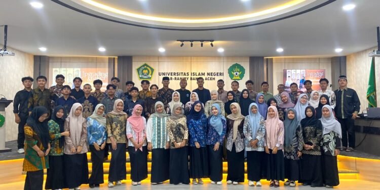 Himpunan Mahasiswa Hukum Keluarga Gelar Upgrading dan Rapat Kerja di Aula Rektorat UIN Ar-Raniry