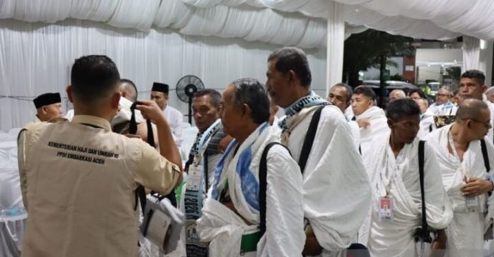 Patah Tangan, Calon Haji Asal Aceh Barat Batal Berangkat ke Tanah Suci
