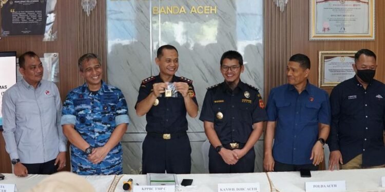 Bea Cukai Aceh Sikat Penyelundupan Emas 527 Gram Rp1,45 M ke Malaysia