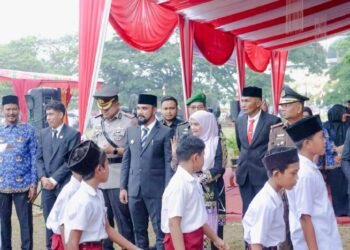 Bunda PAUD Aceh Timur Turut Hadiri Upacara Hardiknas