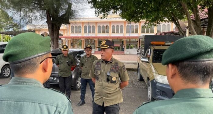 Satpol PP dan WH Aceh Besar Patroli di Waduk Keliling