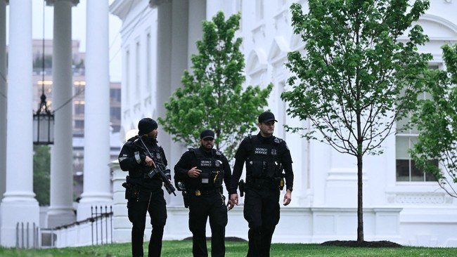 Pelaku Penembakan di Dekat Gedung Putih Tewas, 1 Warga Sipil Terluka