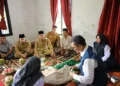 Bupati Aceh Barat Berkantor Sehari di Gampong Peulanteu