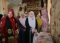 Ketua Dekranasda Aceh Selatan Kunjungi Showroom dan Sentra IKM Dekranasda Aceh Besar
