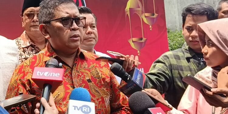 Kaya SDA Tapi Miskin, Hasto: Jangan Seperti di Aceh