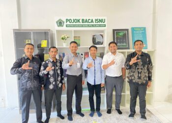 ISNU Aceh Terima 10 Pojok Baca dari BSI Maslahat untuk Sekolah Terdampak Bencana