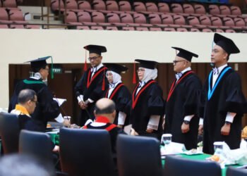 USK Kukuhkan Lima Profesor Baru: Perkuat Inovasi dan Solusi bagi Masyarakat Aceh