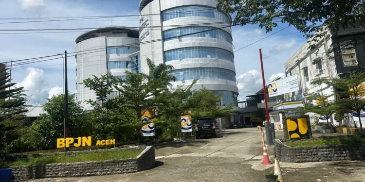 Proyek Preservasi Jalan dan Jembatan Lambaro – Batas Sigli Rp12 Miliar Disorot, Alamp Aksi Minta APH dan Itjen PUPR Turun Tangan