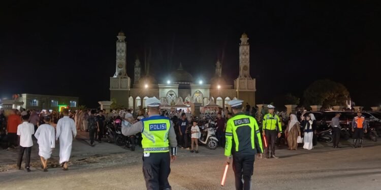 Sambut 1 Muharram 1448 H, Pemkab dan Masyarakat Abdya Padati Masjid Baitul Ghafur
