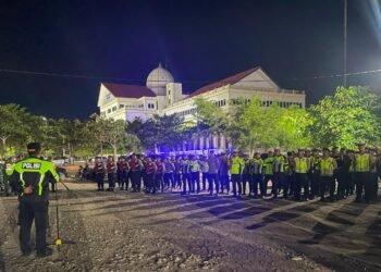 Puluhan Ribu Warga Padati Penutupan HUT Pidie Jaya, Polres Sukses Jaga Keamanan