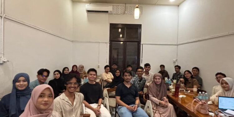 Koplo Comunity Gelar Working Abroad Series: Mengupas Jalan Menuju Karier Global dari MIT hingga Amazon