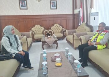 Darwati Dorong Percepatan Penerbangan Umrah Langsung dan Penurunan Harga Avtur di Aceh