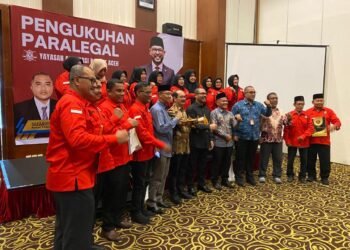 ‎Anggota Komisi III DPR RI Kukuhkan Paralegal di Banda Aceh, Perkuat Akses Keadilan dan Kesadaran Hukum Masyarakat ‎