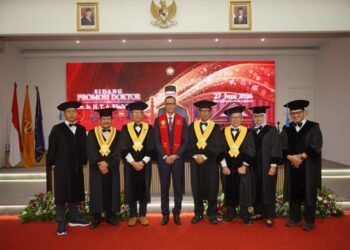 TA Khalid Raih Gelar Doktor Cumlaude di Unpad ‎