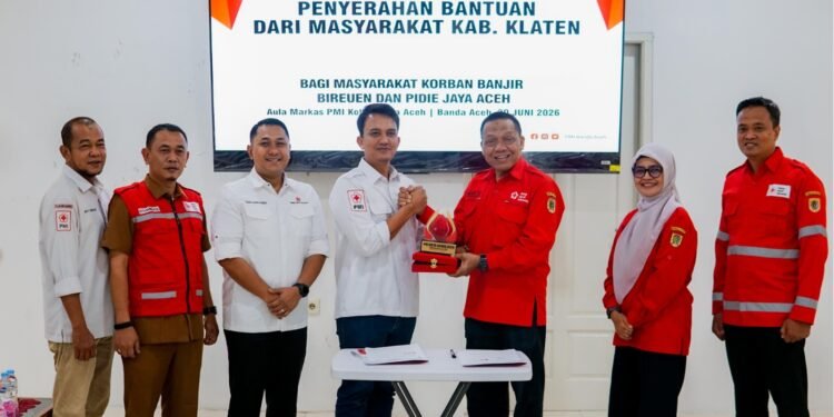 PMI Klaten Salurkan Bantuan Banjir untuk Bireun dan Pijay Lewat PMI Banda Aceh
