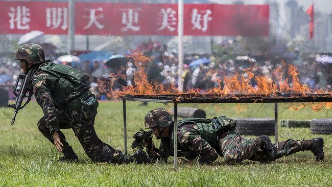 China Bantah Tuduhan Uni Eropa Latih Tentara Rusia untuk Ukraina