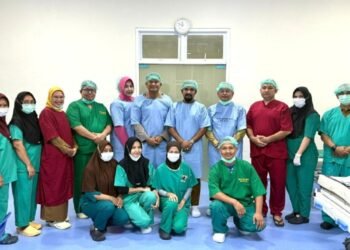 Bupati Al-Farlaky Pantau Operasi Bibir Sumbing