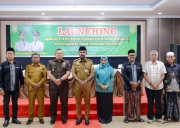 Bupati Al-Farlaky Luncurkan Aplikasi Si AZIS