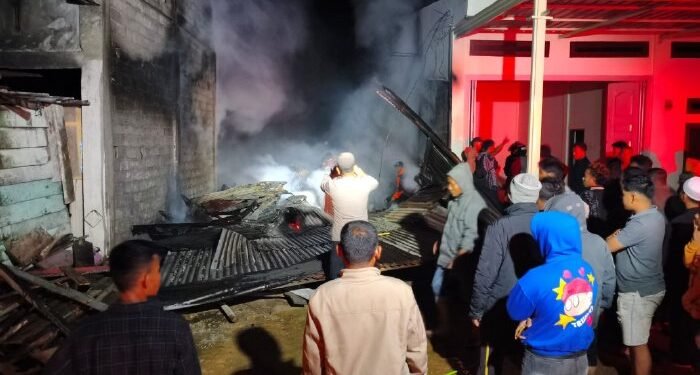 Empat Rumah di Permata Hangus ‘Dilalap’ Sijago Merah