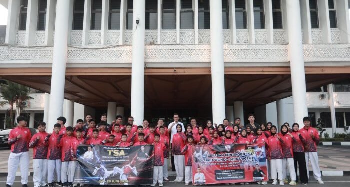 Sekda Aceh Lepas Kontingen TSA ke Sumut National Taekwondo Championship 2026