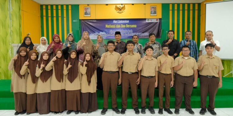OSN Provinsi Dimulai, Kabid Penmad Motivasi 12 Siswa MAN 1