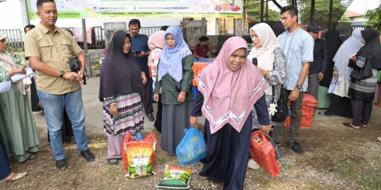 Warga Antusias Sambut Pasar Murah Aceh Besar