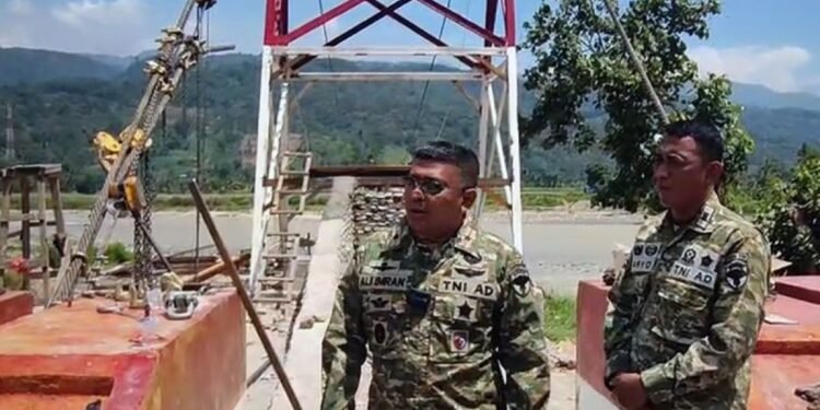 TNI Kembali Bangun Jembatan Gantung Sepanjang 248 Meter di Aceh Tenggara