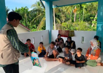 Mahasiswa KKN USK Gelar Kegiatan Literasi di Aceh Besar