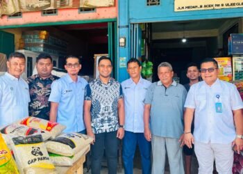 Dukung Ketahanan Pangan Nasional, Komisaris PIM Awasi Distribusi Pupuk Bersubsidi di Pidie Jaya