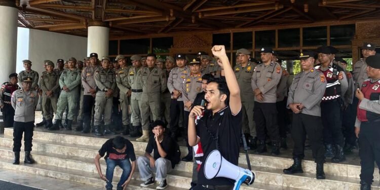 Mahasiswa Kritik Sikap Pemerintah Lamban Tangani Aceh Pasca Banjir