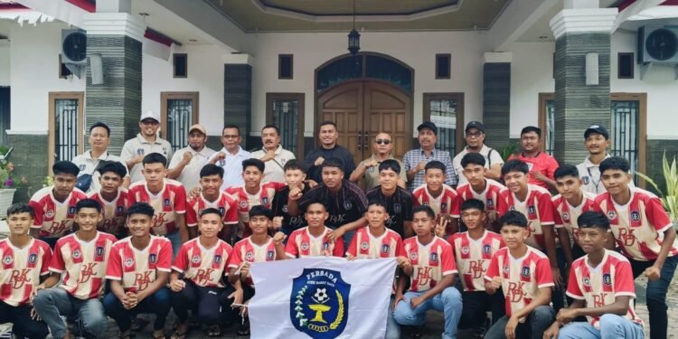 Bupati Abdya Lepas Persada Abdya U-17 ke Piala Soeratin Bireuen