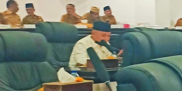 DPRK Pidie Jaya Soroti Selisih Anggaran Rp22 Miliar dalam Sidang Paripurna LPJ APBK 2025