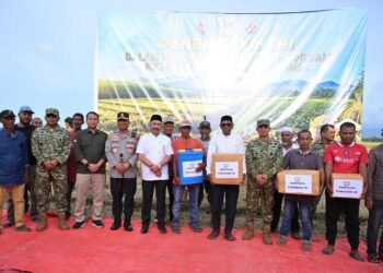 Dari Sawah Pidie, Kapolda Aceh dan Pangdam IM Tegaskan Komitmen Kawal Swasembada Pangan Nasional