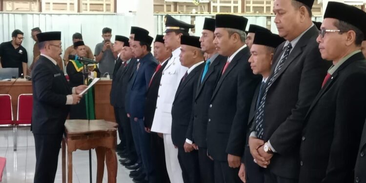 Bupati Sarjani Mutasi 45 Pejabat dan Siapkan Evaluasi Berkala