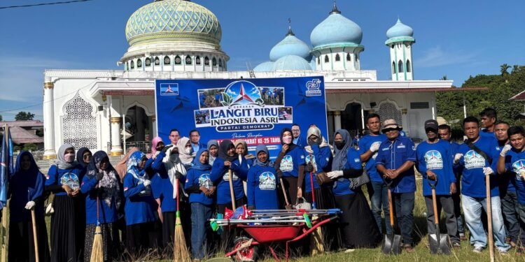 HUT ke-25 Demokrat, DPC Pidie Pilih Bersihkan Masjid, Hijaukan Lingkungan, Donorkan Darah untuk Masyarakat
