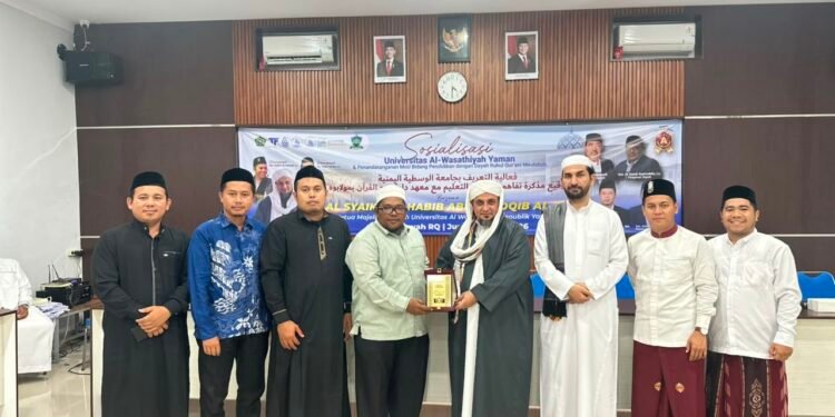 Kerjasama Bidang Pendidikan, Dayah Ruhul Qur’ani Meulaboh Tandatangani MoU dengan Universitas Al-Wasathiyah Yaman