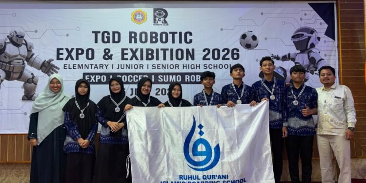 Dayah Ruhul Qur’ani Borong Delapan Penghargaan Robotik Tingkat Nasional