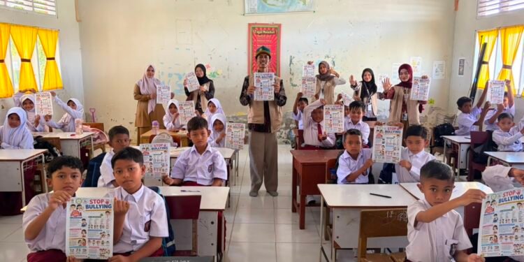 Mahasiswa KKN USK Edukasi Anti Bullying dan Pancasiaga di SD Negeri 1 Bandar Baru, Siswa Antusias Ikuti Simulasi