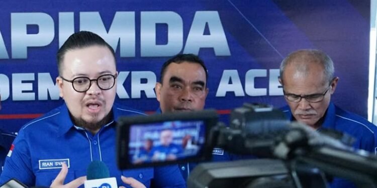 Sambut HUT ke-25 Partai, Demokrat Aceh Gelar Donor Darah dan Gerakan Langit Biru Indonesia Asri.