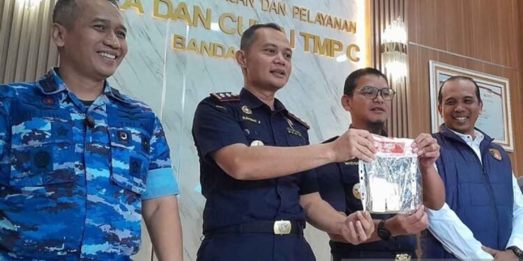 Tim Gabungan Tangkap WN China Selundupkan Emas 2.989 Gram di Aceh