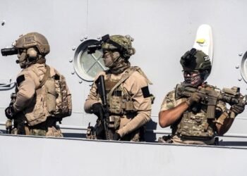 Iran Serang Siber Ponsel Tentara AS di Timteng, Trump Makin Kelabakan