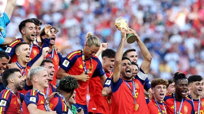 Pelatih Spanyol: Gara-gara Martinez, Kami Tak Menang 90 Menit