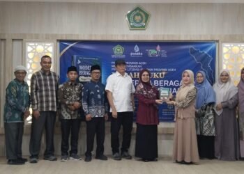 Launching dan Bedah Buku Penyuluh Agama, Kakanwil Azhari: Rawat Kerukunan