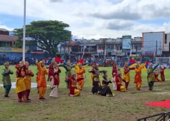 40 Siswa MAN Inovasi Abdya Tampilkan Tari Kreasi Nasional di Upacara HUT ke-81 RI